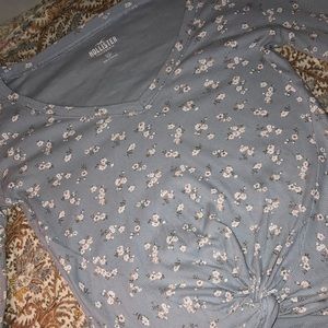 light blue floral hollister long sleeve